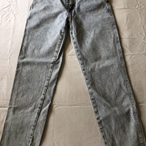 Karol women's jeans, light blue acid wash, size XS 34