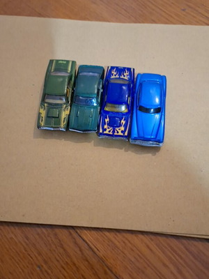 Low rider cars used, pack of 4