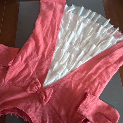 ZIC ZAC pink blouse with bow and ruffles, like new, one size