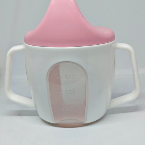 Training cup 150 ml with pink lid and double handles like new