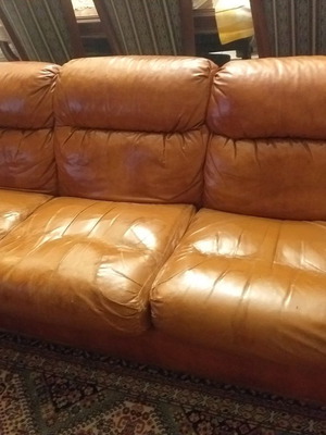 Δερμάτινοι καναπέδες Chesterfield vintage μεταχειρισμένοι, πακέτο 2 με μαξιλάρια