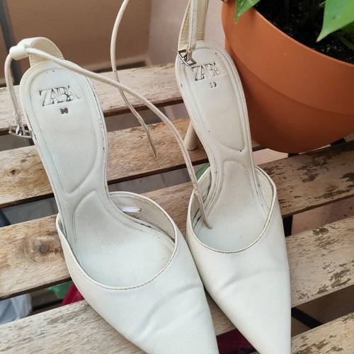 Zara pointy heels white size 39 like new