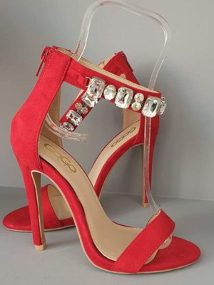 Red sandals new with crystal stone decoration