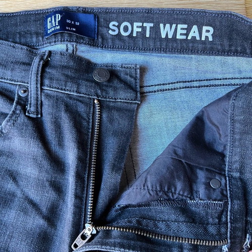 Men's GAP jeans used