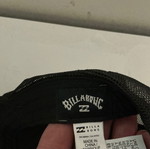 Billabong baseball hat like new, beige and black, one size