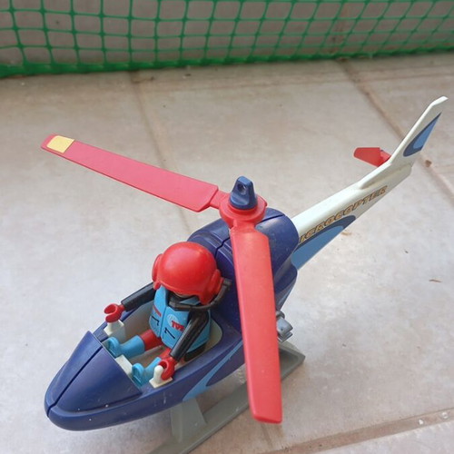Playmobil helicopter used, broken rotor part