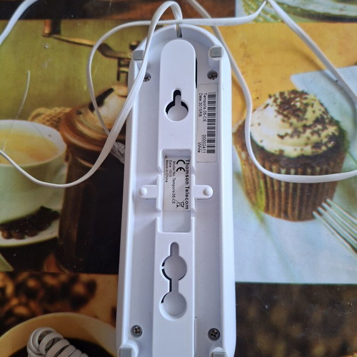 Alcatel home phone like new with cord