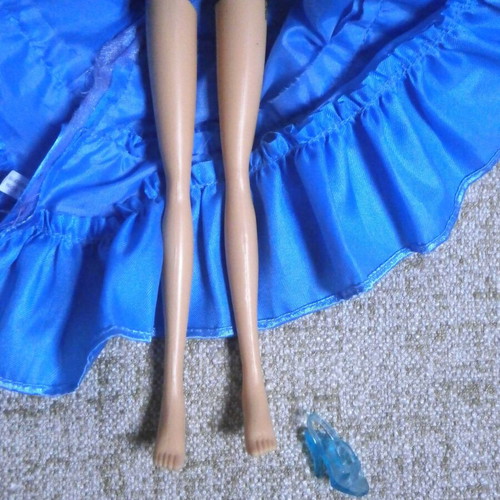 Winx Club Bloom Magical Adventure Princess doll used