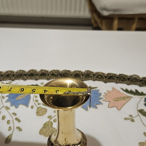 Mini brass candlestick for thin candles