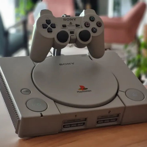 Original PS1 Stand with Controller made to order