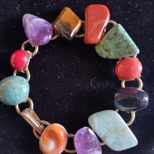 Vintage bracelet with semiprecious stones like new, multicolor