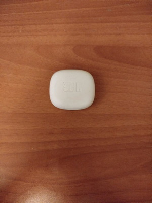 JBL Wave Flex 2 Bluetooth earbuds like new