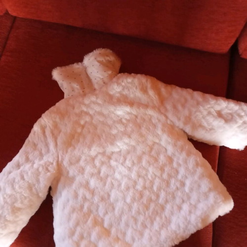 Children's white fur coat new, for 12-month-old girl