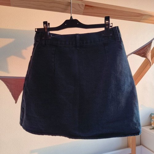 Denim skirt with zipper used, black, size S