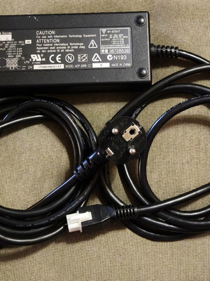 Cisco ADP-30RB power adapter used, 5V/3A 12V/2A 30W