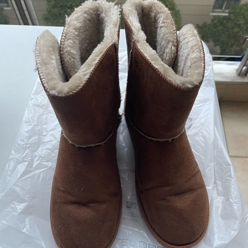 Exe boots with fur lining brown, like new, size 39