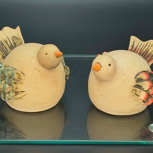 Handmade ceramic doves by ΜΑΡΙΑΣ ΛΙΟΥΓΚΑ, set of two, like new