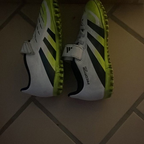Adidas kids football boots used, size 28, yellow white black