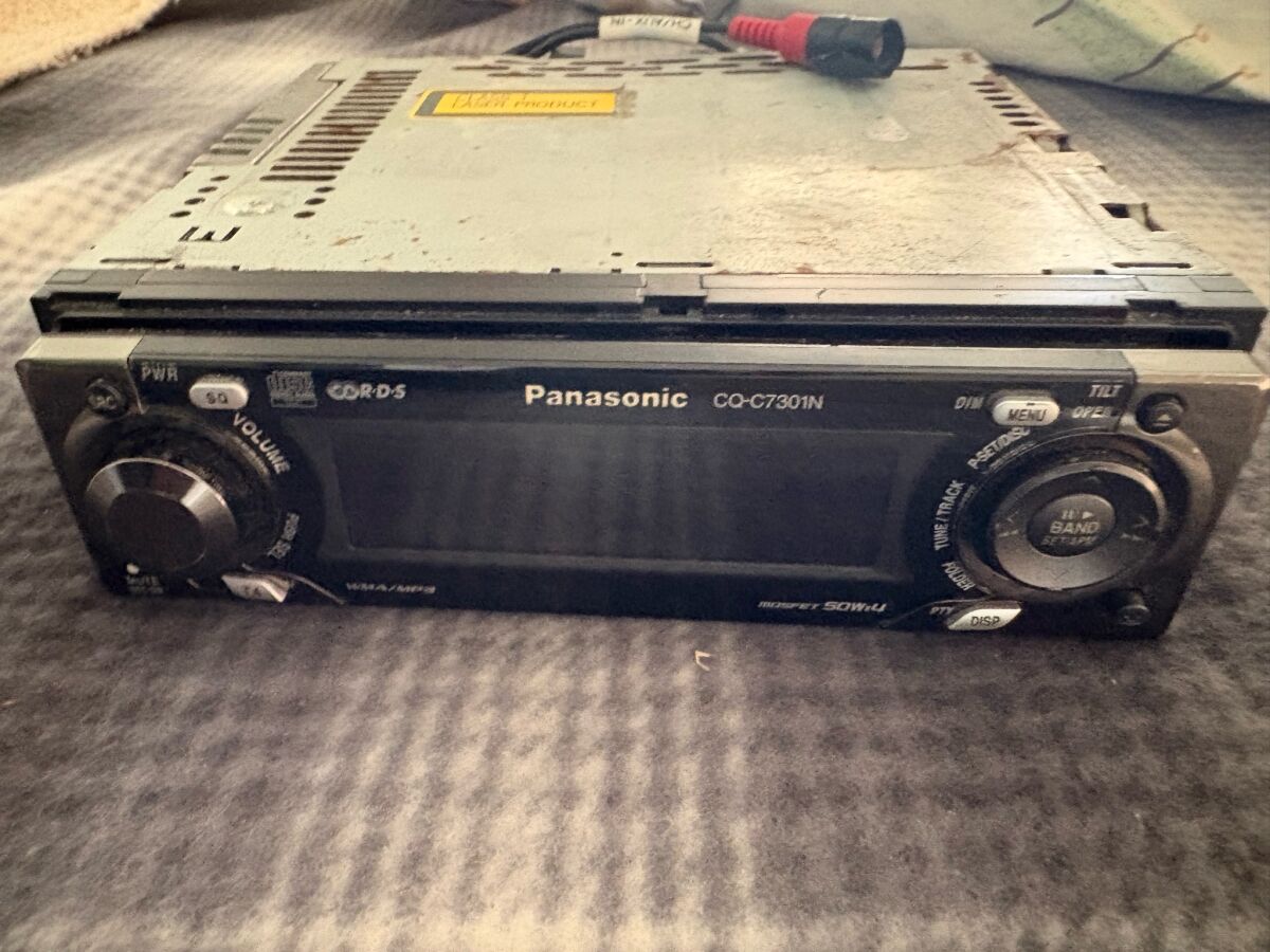 Panasonic CQ-C7301N car radio used,… - € 20,00 - Vendora.cy