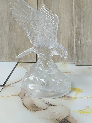 Decorative crystal eagle like new