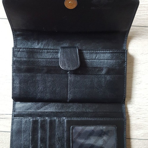 Stingray Leather Purse brand new, black and white