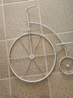 Διακοσμητική βάση για γλάστρες ποδήλατο vintage style μεταλλική σαν καινούργια