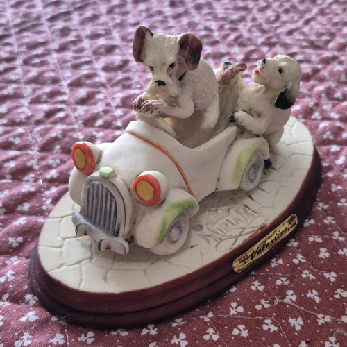 Collectible Valentino porcelain decoration like new