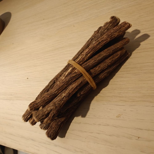 Liquorice root 10 pieces new