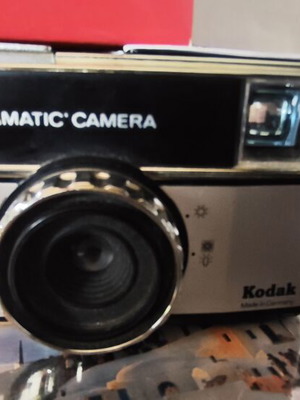 Kodak Instamatic Camera like new