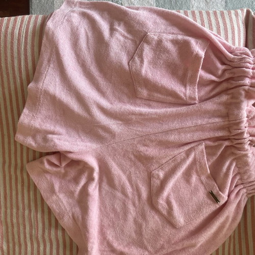 Regalinas pink terry shorts with pockets, size S-M