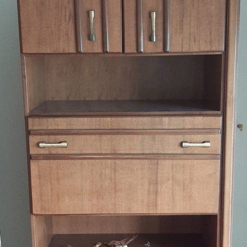 Unit used with hidden lighting in very good condition