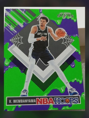 Victor Wembanyama NBA Hoops Haunted Hoops Slime Parallel Spurs card