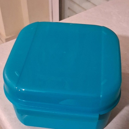Tupperware Sinie 450ml turquoise like new
