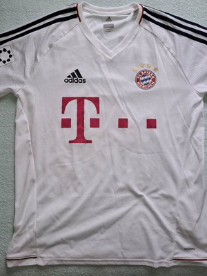 Bayern Munich трета футболна фланелка 2016 2017 Adidas като ново