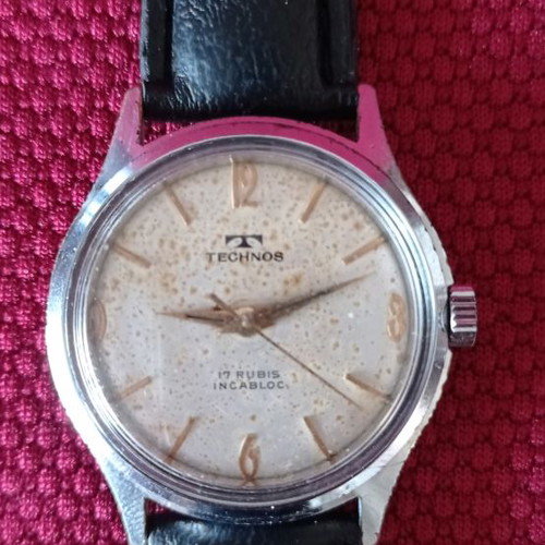 Vintage Technos men's winding watch used
