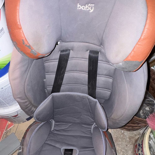 Just Baby car seat used 9-36kg for 9 months to 12 years