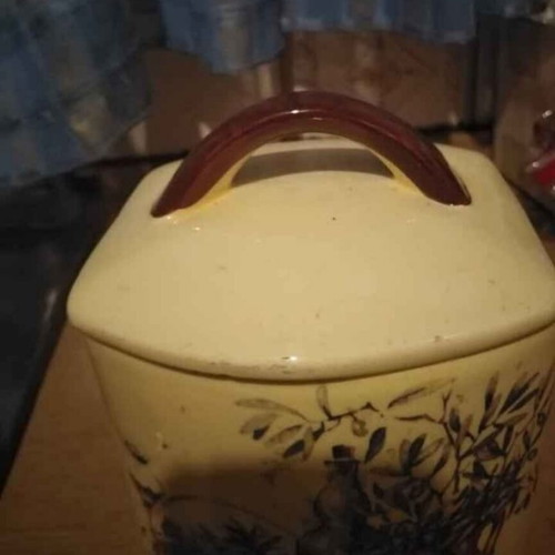 Vintage ceramic cookie jar
