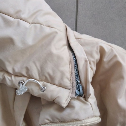 Alpine Pro beige winter jacket like new, removable hood