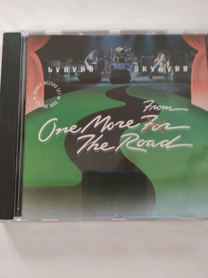 Lynyrd Skynyrd One More From The Road CD slightly used, rock