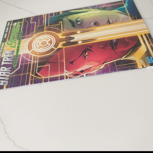 Star Trek & Green Lantern Comic Issue 5 like new, English