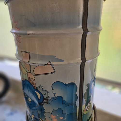 Vintage μεταλλικός τενεκές Nestlé με μπλε αρκουδάκι μεταχειρισμένος, retro 80s/90s