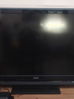 Sony Bravia 52' KDL-52V4000 Full HD TV used, good condition