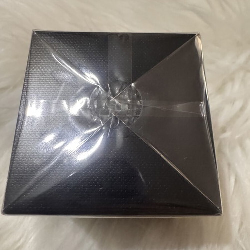 Yves Saint Laurent 36 Oran Matlouh scented candle 75g