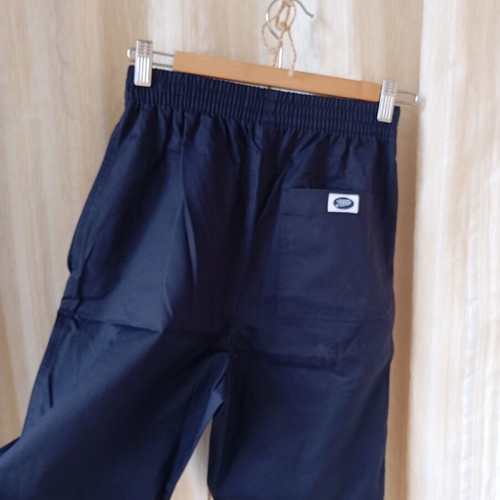 Hipster Bermuda shorts like new, blue canvas with pockets