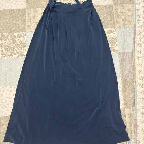 Anel women's mako skirt medium, lightly used, gray
