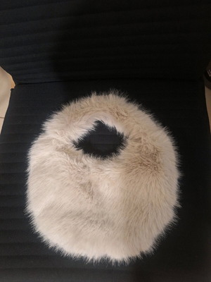 Fur handbag new, white with zipper