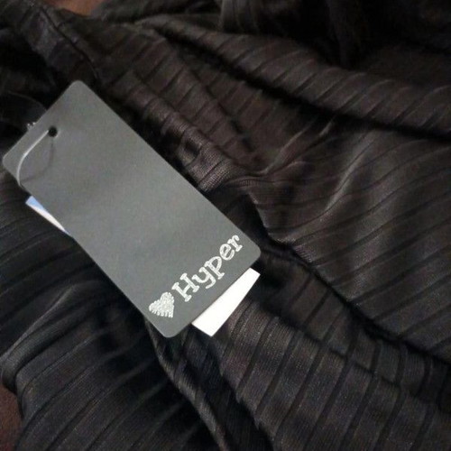 Maxi black dress Hyper new with stunning back
