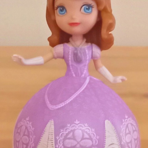 Bullyland Sofia Princess collectible figure model 2012 like new