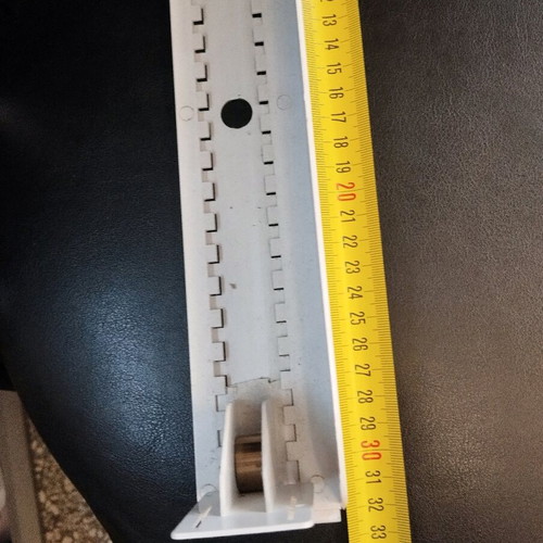 Shelf Promoter like new (cigarette furniture)