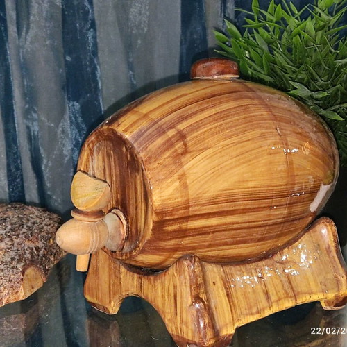 Small vintage ceramic wine barrel like new with wooden stopper